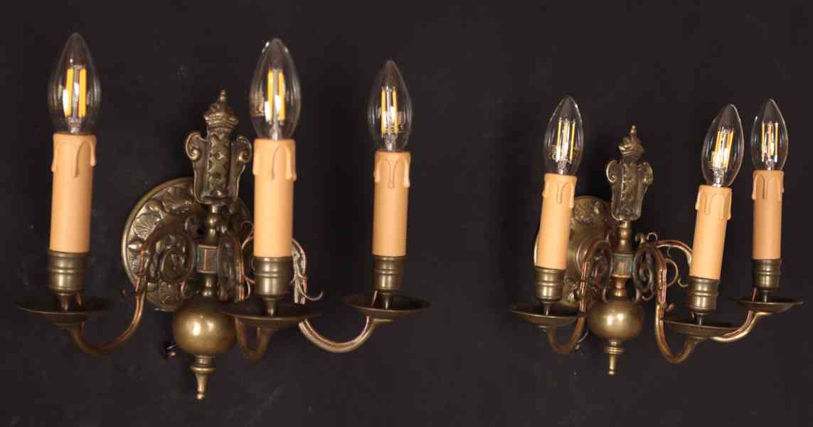 Starožitné nástěnné lampy s erbem Bronz - foto 2