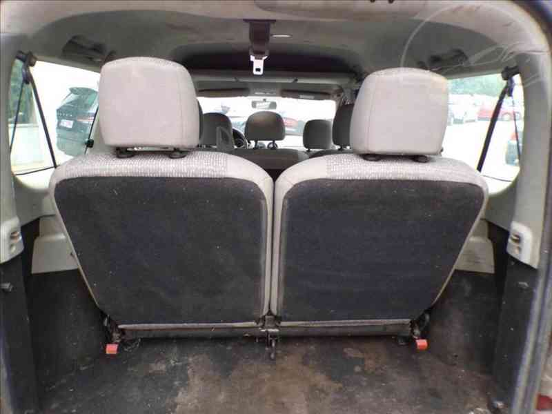 Dacia Logan 1,5 dCi KLIMA,7.MÍST - foto 8