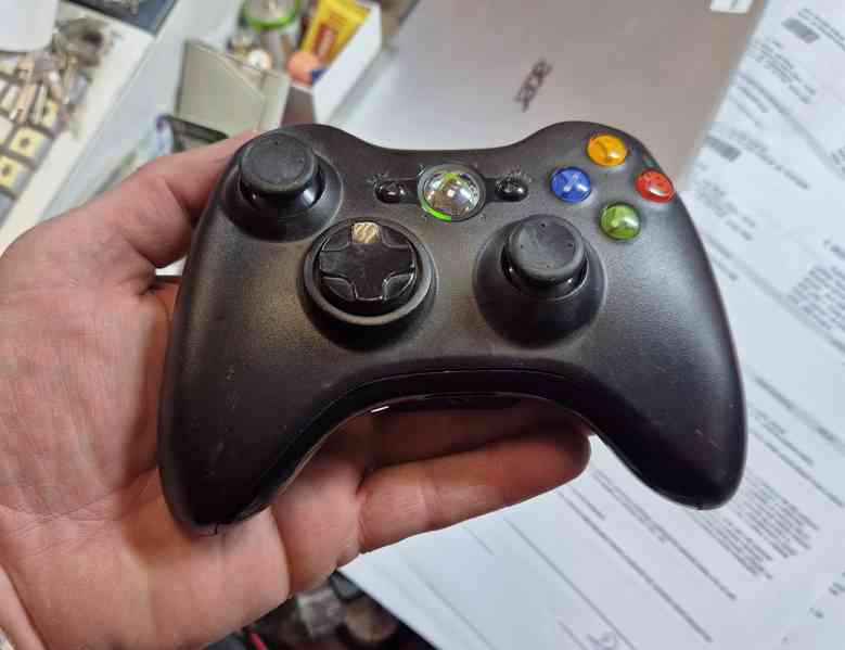 ovladač Xbox 360