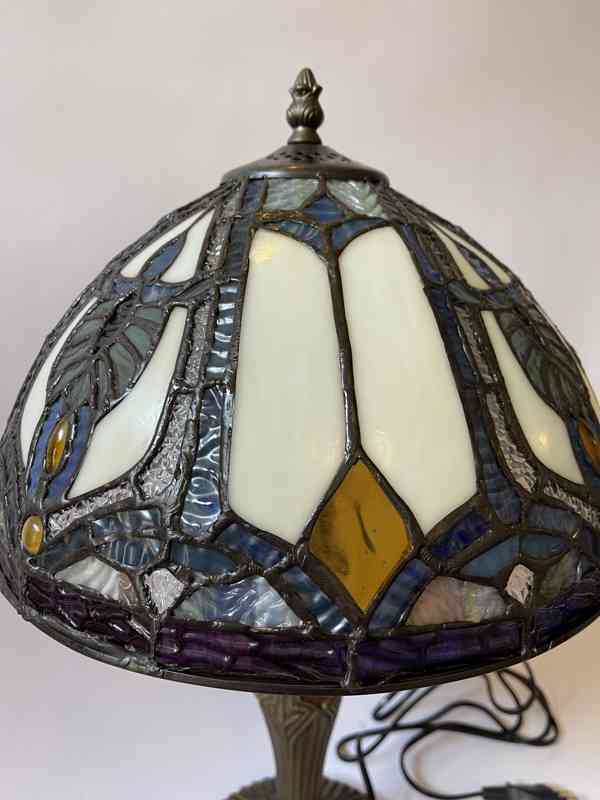 Stolní lampa Tiffany v secesním stylu - foto 3