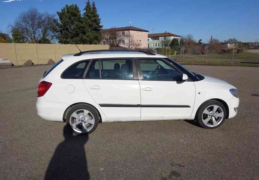 Škoda Fabia 1.2 TSI Combi r.v.2011 (63 kw) stk22027 - foto 3