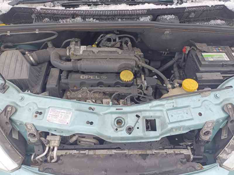 Opel Meriva 1.6 64Kw RV.2004 - NOVÁ STK - foto 2