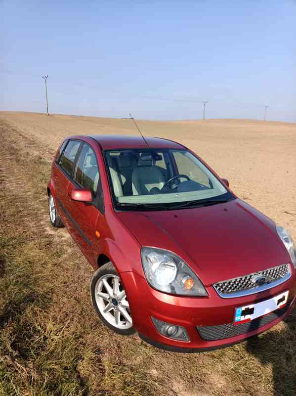 Ford Fiesta , 1,4 , GHIA - foto 4