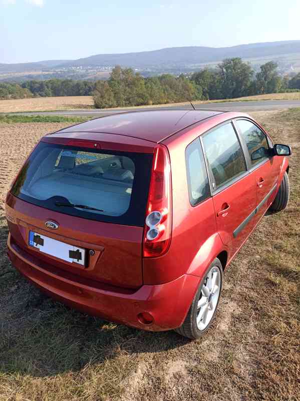 Ford Fiesta , 1,4 , GHIA - foto 6