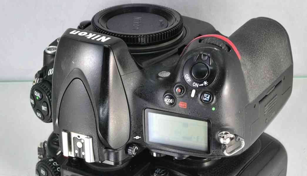 Nikon D800 FX*36MPix CMOS*Full HDV*SD/CF*47000 Exp - foto 5