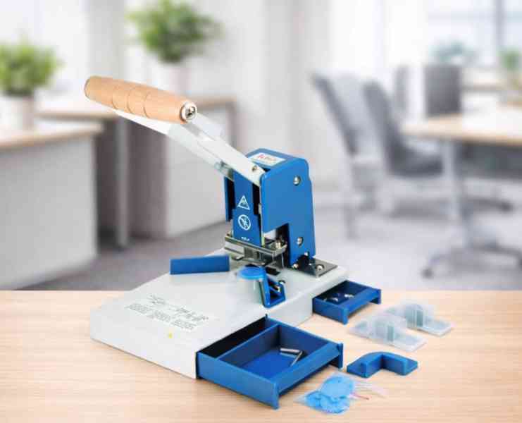 Zaoblovač rohů Warrior