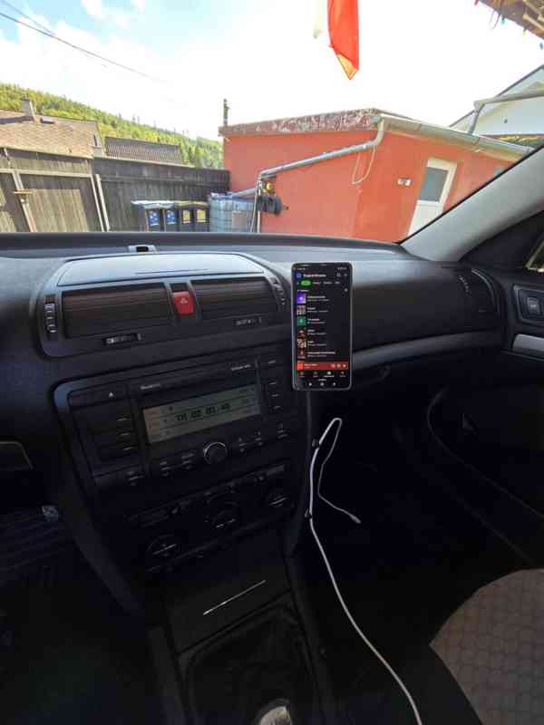 Škoda Octavia II  - foto 12