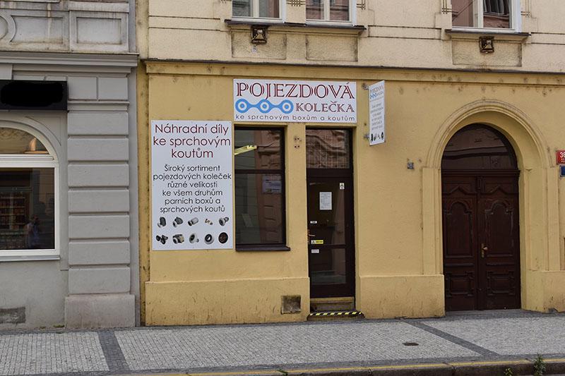 Pojezdová kolečka ke sprchovým koutům – prodejna v Praze - foto 4