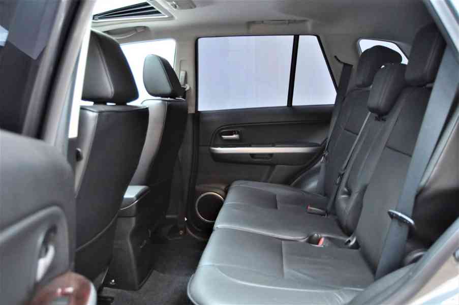 Suzuki Grand Vitara 2.0i benzín 103kw - foto 4