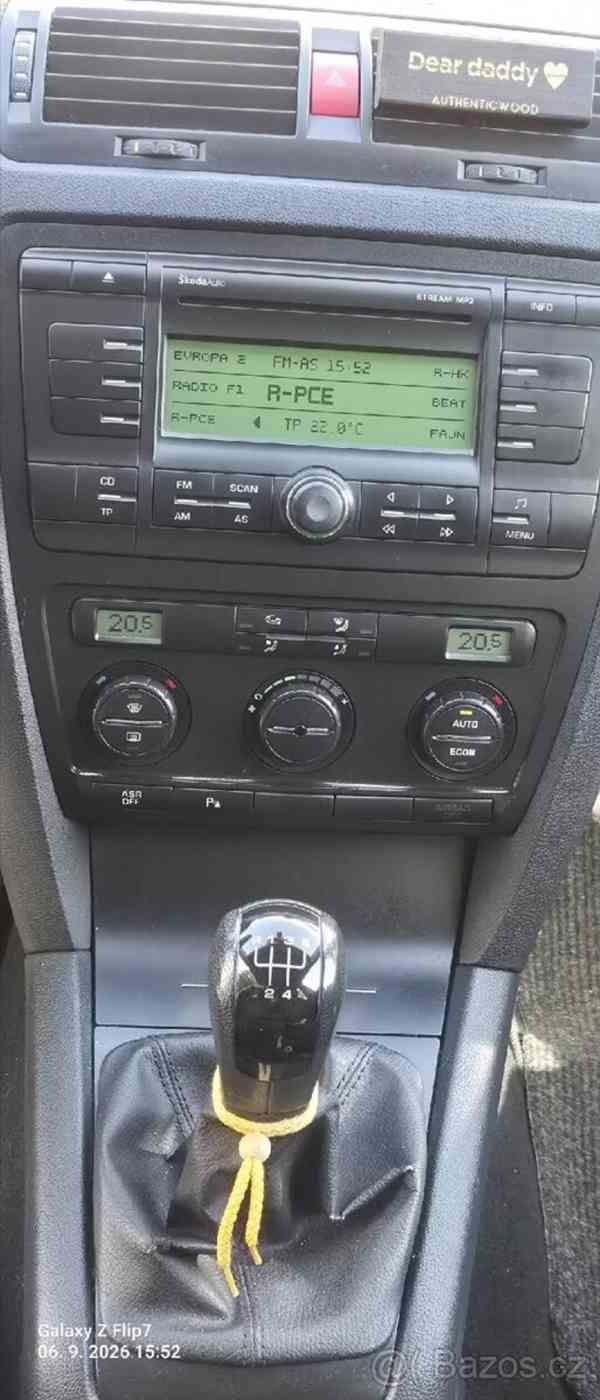 Škoda Octavia 1,9   2 - foto 14
