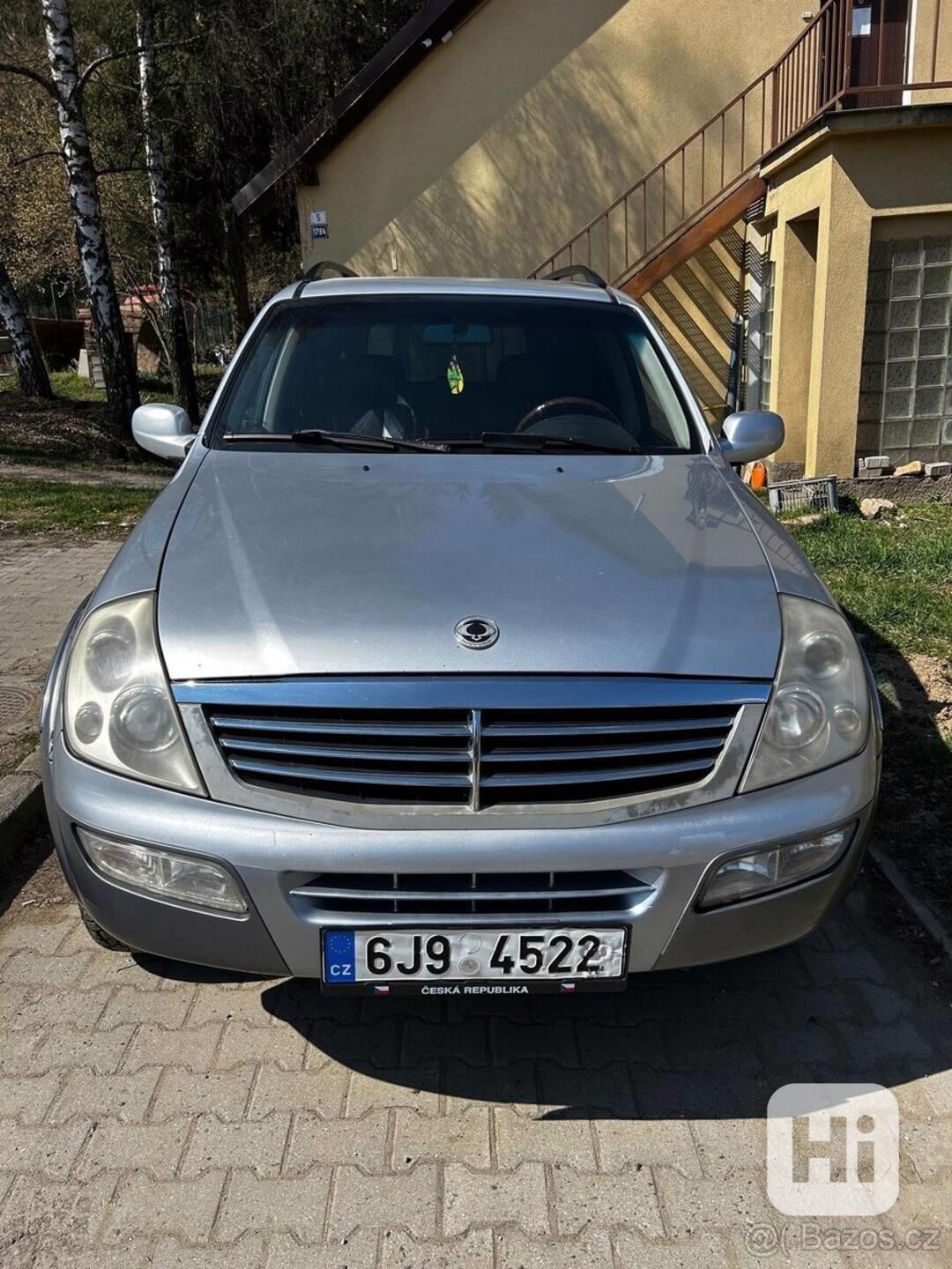SsangYong Rexton 2,7   tdi Automat - foto 1