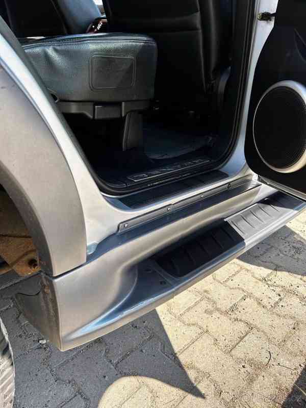 SsangYong Rexton 2,7   tdi Automat - foto 9