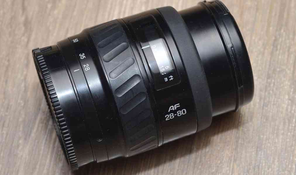 pro Sony - MINOLTA AF 28-80mm F/4-5.6 - foto 5