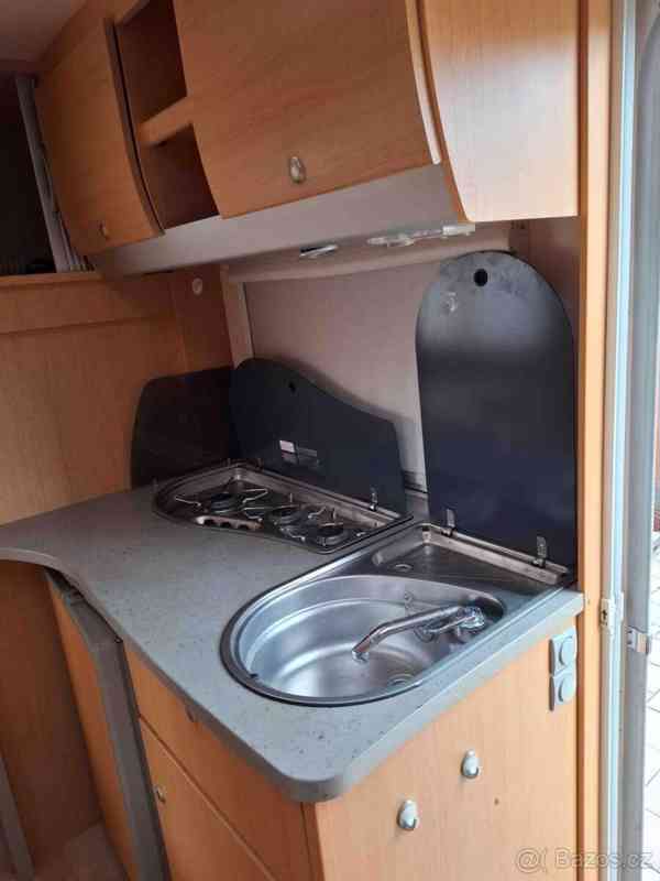 Ostatní Prodám karavan KNAUS SUDWIND - foto 15
