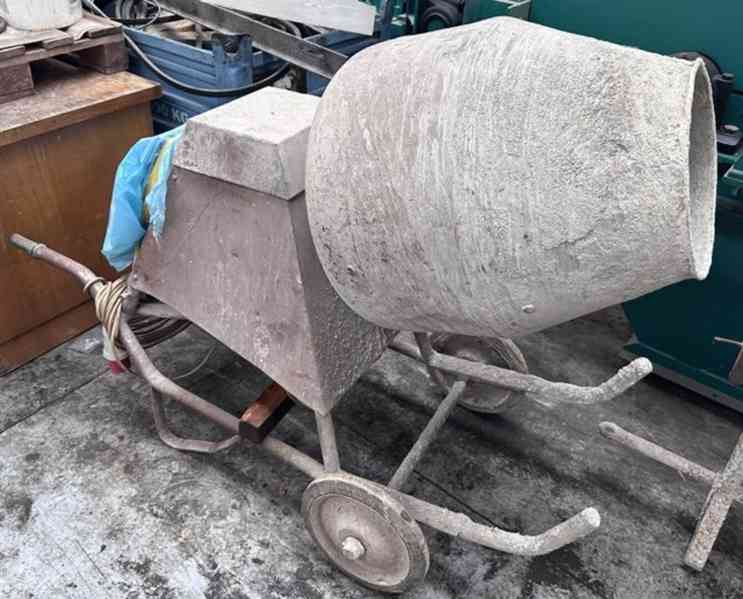 Stavební míchačka (16160.)