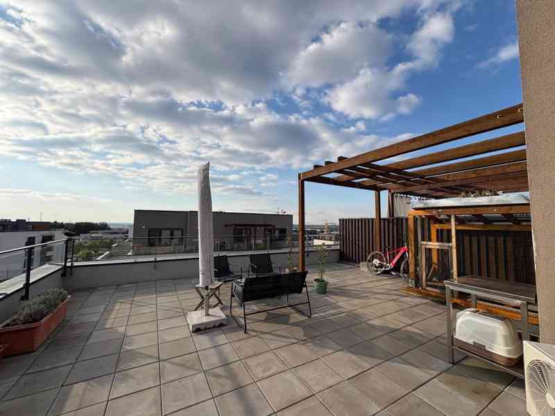 Bratislava - Moderný 3 izbový byt s terasou v novostavbe - foto 10