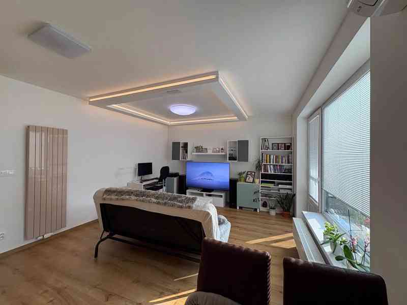 Bratislava - Moderný 3 izbový byt s terasou v novostavbe - foto 17