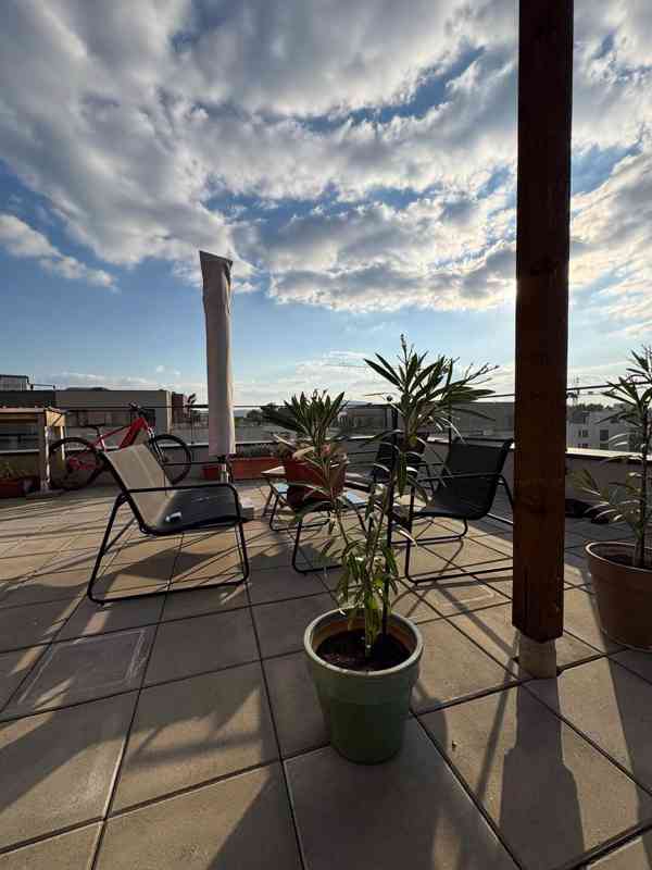 Bratislava - Moderný 3 izbový byt s terasou v novostavbe - foto 9