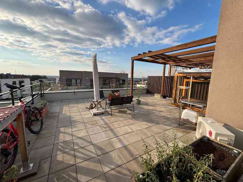 Bratislava - Moderný 3 izbový byt s terasou v novostavbe - foto 23