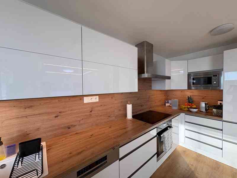 Bratislava - Moderný 3 izbový byt s terasou v novostavbe - foto 19