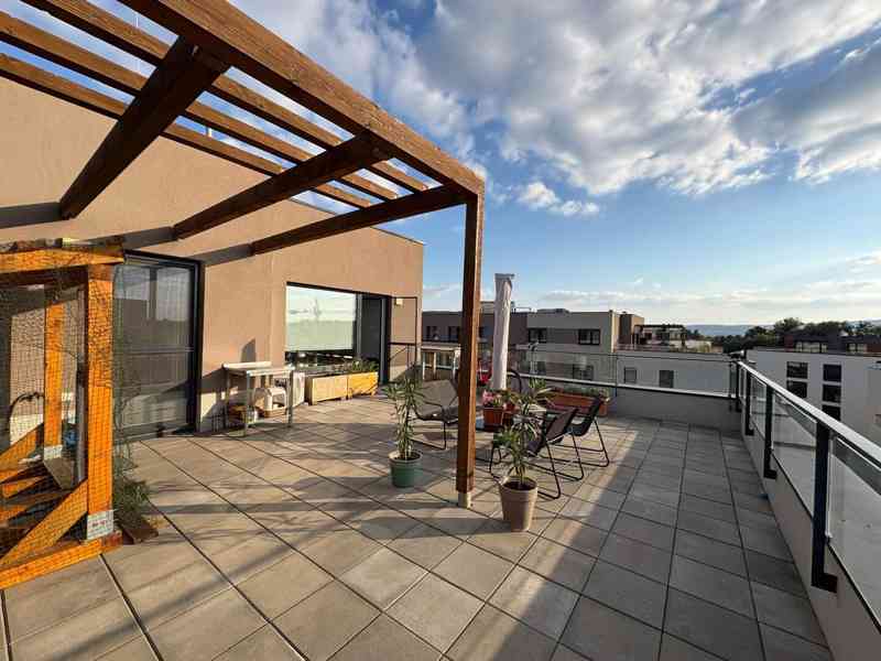 Bratislava - Moderný 3 izbový byt s terasou v novostavbe - foto 7