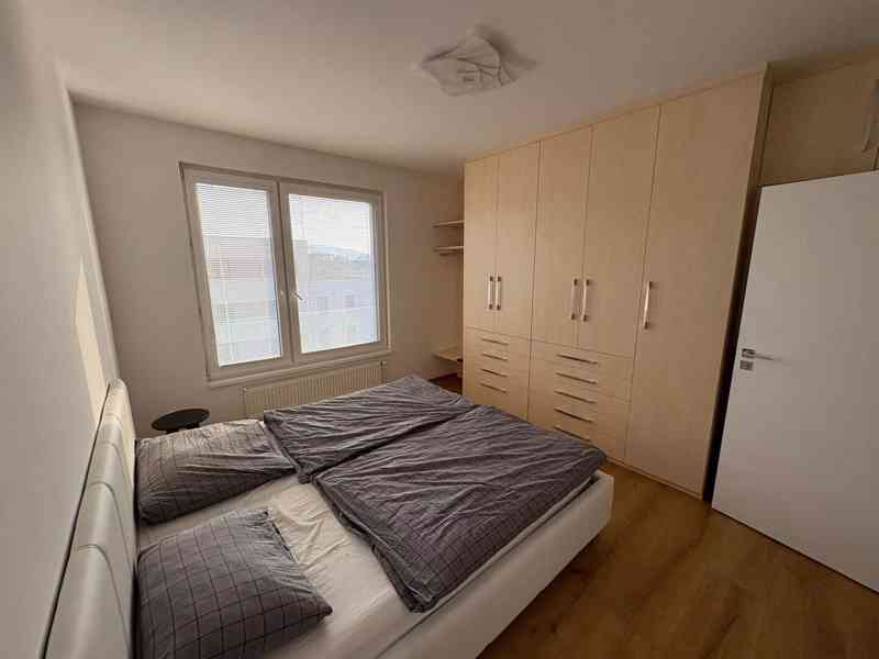 Bratislava - Moderný 3 izbový byt s terasou v novostavbe - foto 15