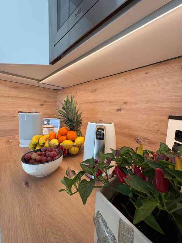 Bratislava - Moderný 3 izbový byt s terasou v novostavbe - foto 2