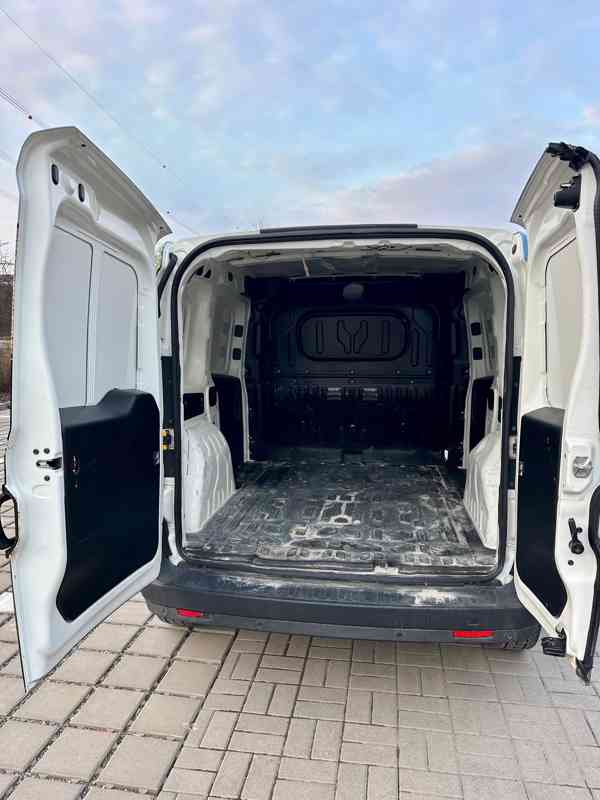 OPEL COMBO-D-VAN  - foto 11