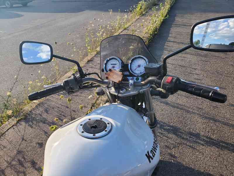 Kawasaki ZR-7 (1999) - foto 6