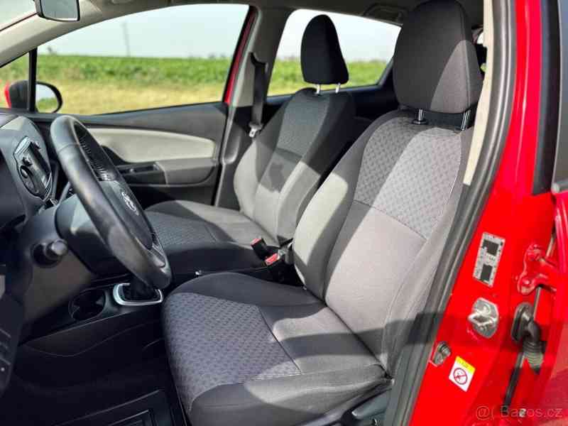 Toyota Yaris Prodám - foto 8
