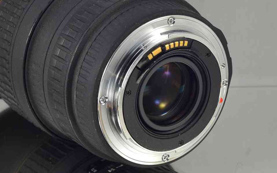 pro Canon - Sigma DG 24-70mm F/2.8 EX ASPHERICAL  - foto 5