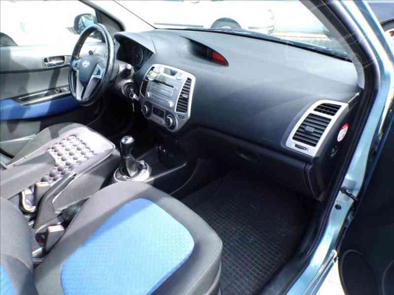 Hyundai i20 1,4 LPG+Benzín KLIMATIZACE - foto 12