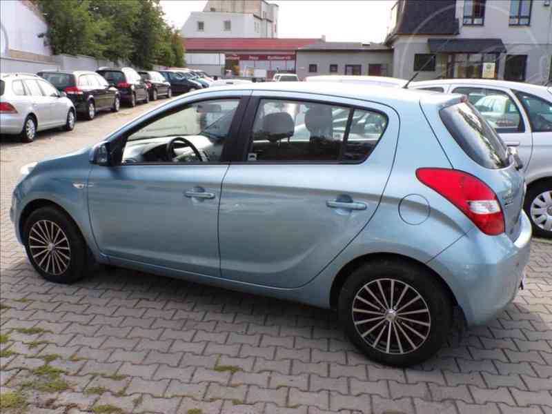 Hyundai i20 1,4 LPG+Benzín KLIMATIZACE - foto 4