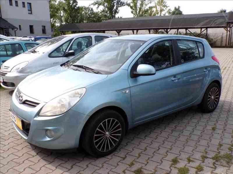 Hyundai i20 1,4 LPG+Benzín KLIMATIZACE - foto 2