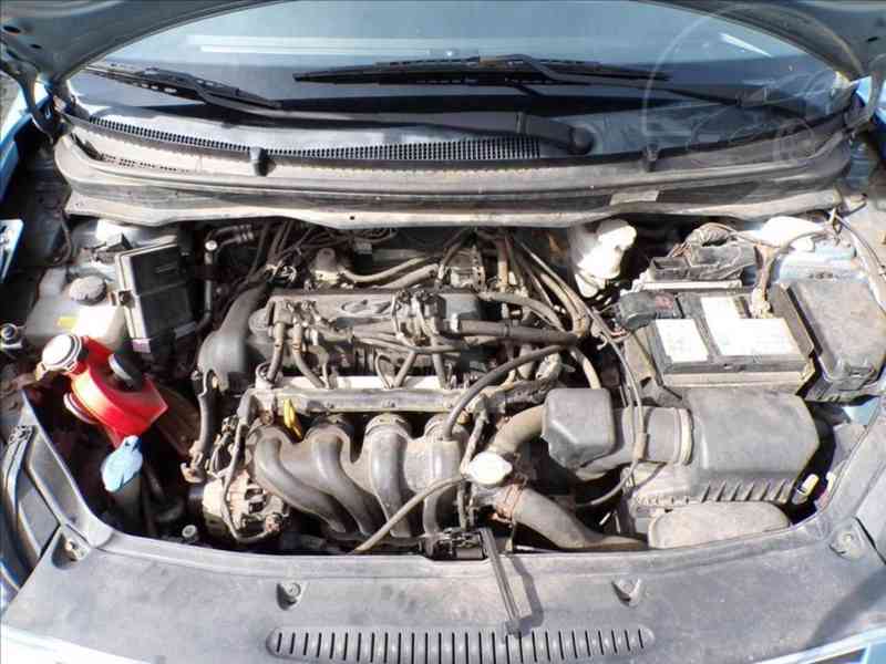 Hyundai i20 1,4 LPG+Benzín KLIMATIZACE - foto 15