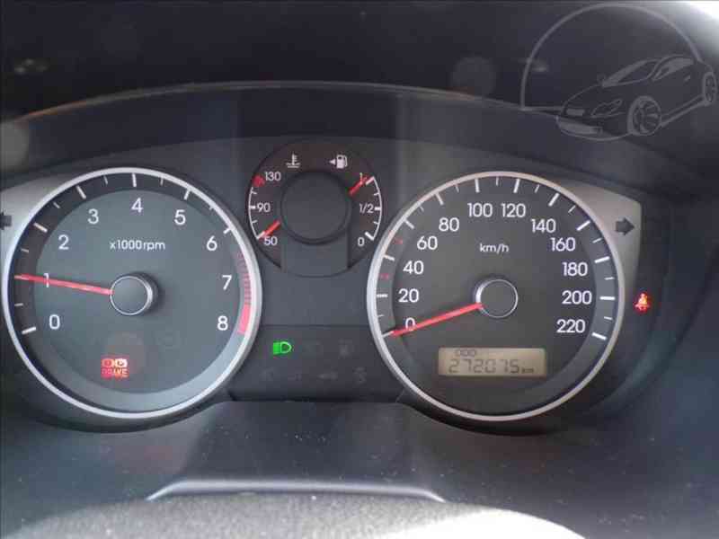 Hyundai i20 1,4 LPG+Benzín KLIMATIZACE - foto 6