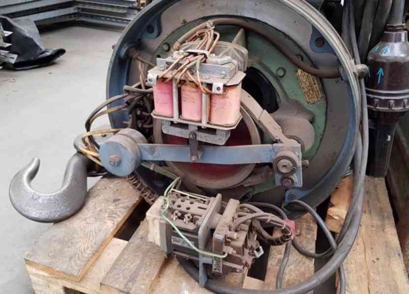 Elektrický kladkostroj 3000kg LIII 50/30 (12664.)  - foto 4