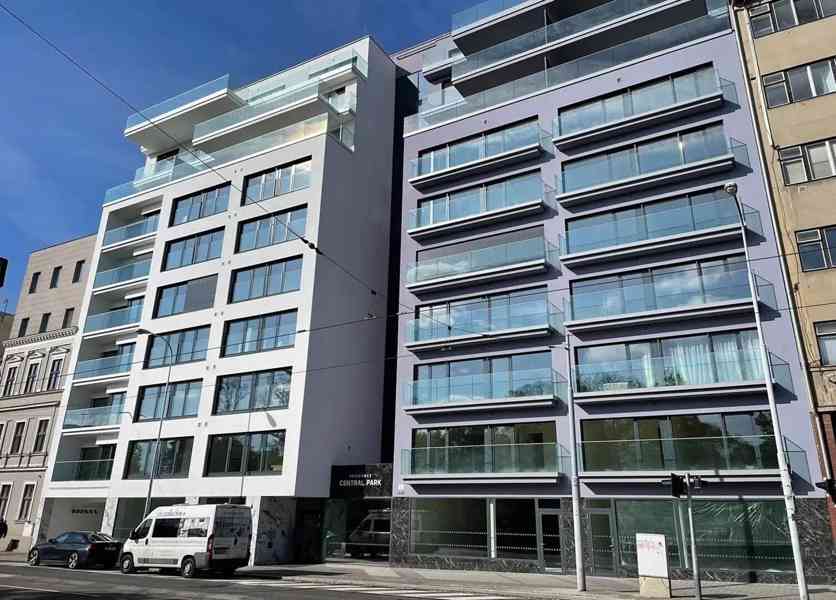 Pronájem bytu 1+kk 52 m² - foto 4