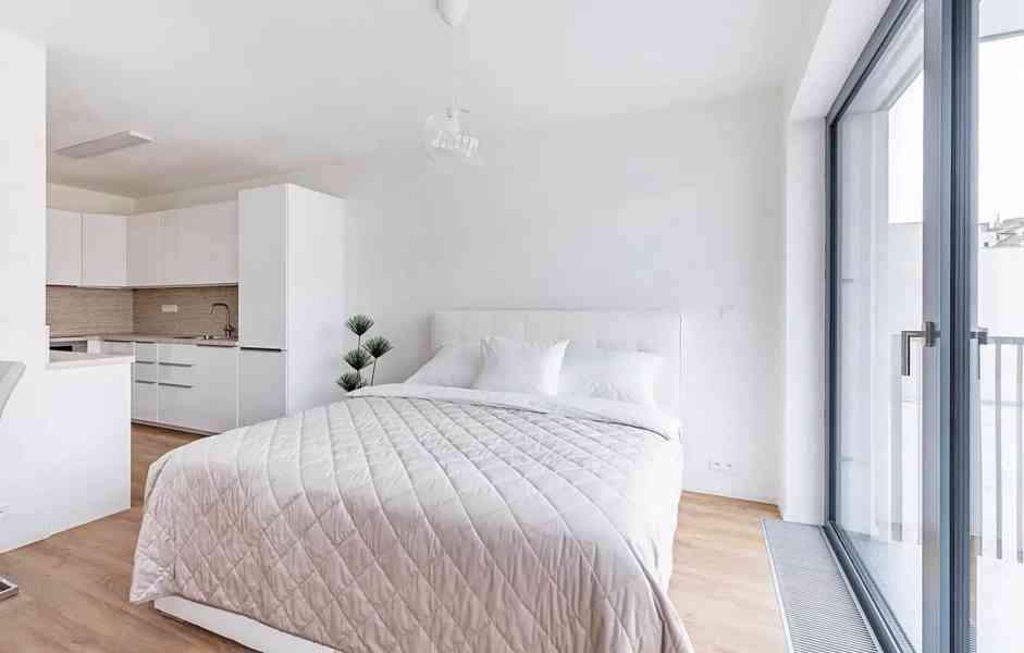 Pronájem bytu 1+kk 52 m² - foto 6