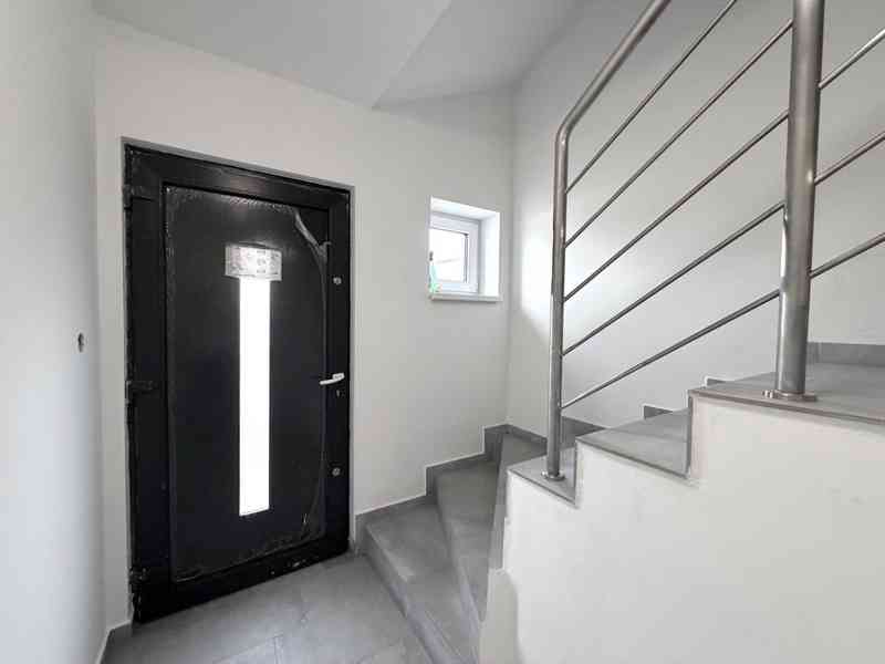 MODERNÍ BYDLENÍ V BYTĚ 2+KK S PARKOVÁNÍM – BRNO, IVANOVICE - foto 18