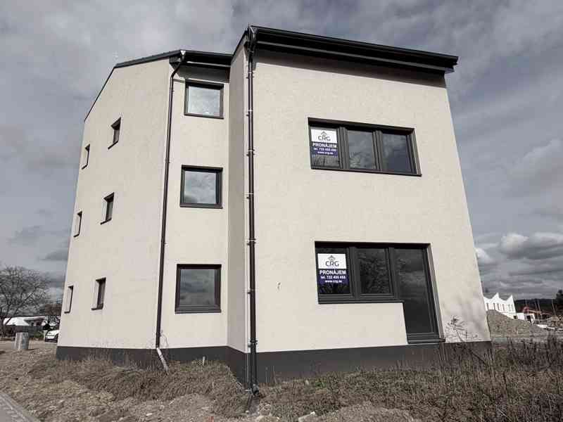 MODERNÍ BYDLENÍ V BYTĚ 2+KK S PARKOVÁNÍM – BRNO, IVANOVICE - foto 19