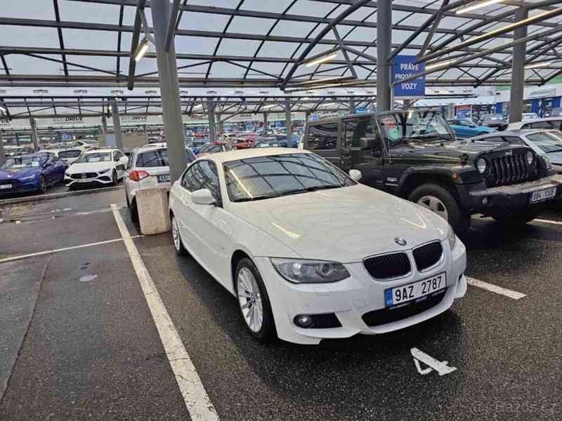 BMW Řada 3 2,0   320D XDRIVE E92 - foto 2