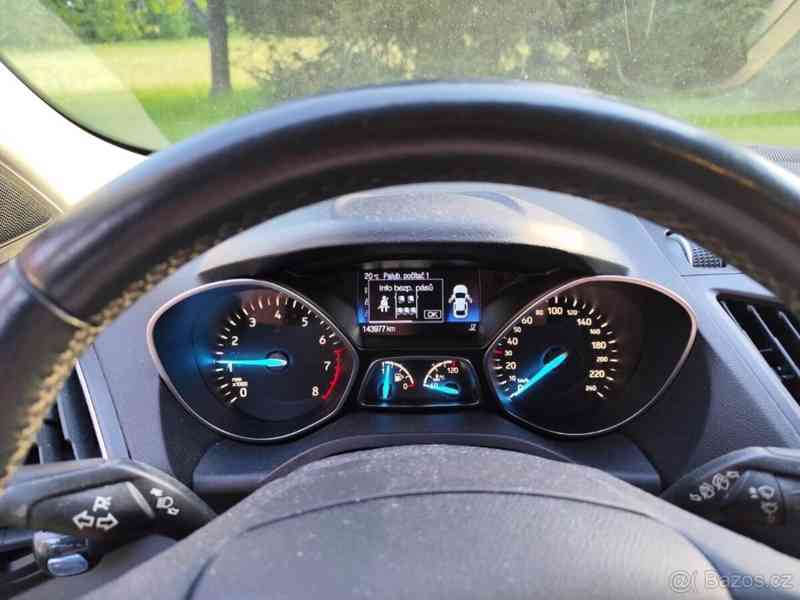 Ford Kuga 1,5 - foto 8