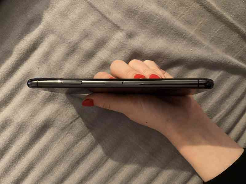iPhone 11 Pro Max 64GB - TOP STAV - foto 3