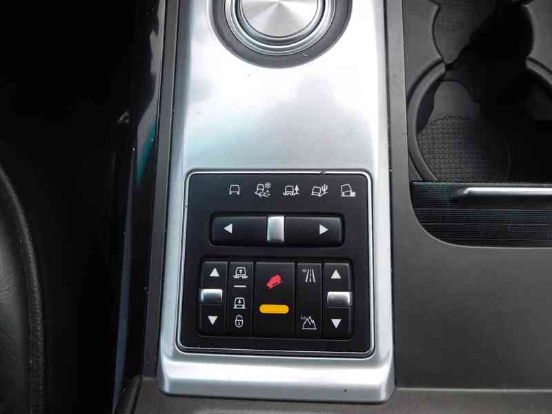 Land Rover Range Rover Vogue 4.4 TD - 230 kW 4X4 TOP VÝBAVA - foto 20