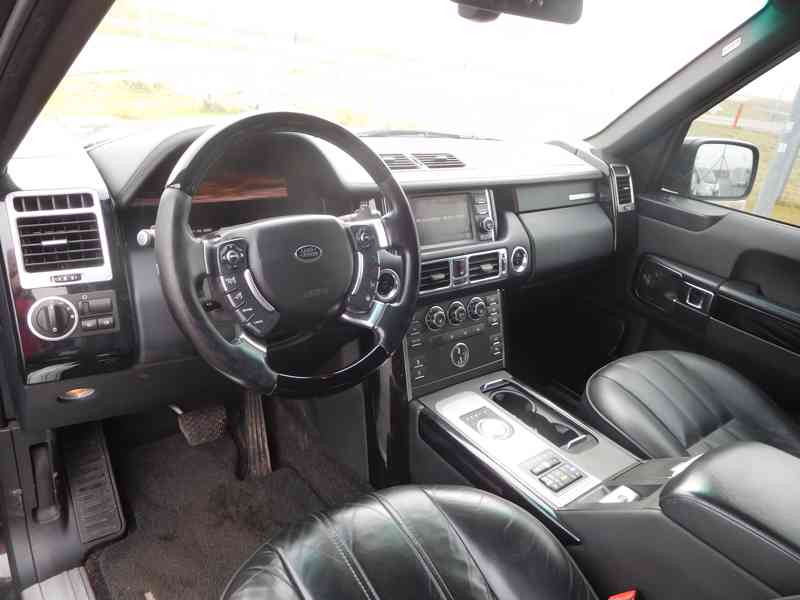 Land Rover Range Rover Vogue 4.4 TD - 230 kW 4X4 TOP VÝBAVA - foto 26