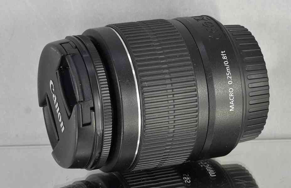 Canon EF -S 18-55mm f/3.5-5.6 III **APS-C zoom  - foto 7