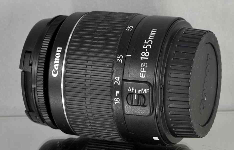 Canon EF -S 18-55mm f/3.5-5.6 III **APS-C zoom  - foto 6