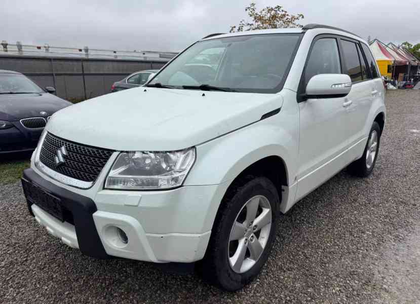Suzuki Grand Vitara 2.4i Limited Comfort benzín 124kw - foto 1
