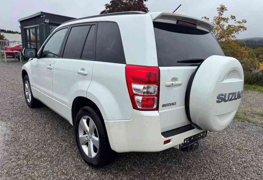 Suzuki Grand Vitara 2.4i Limited Comfort benzín 124kw - foto 4